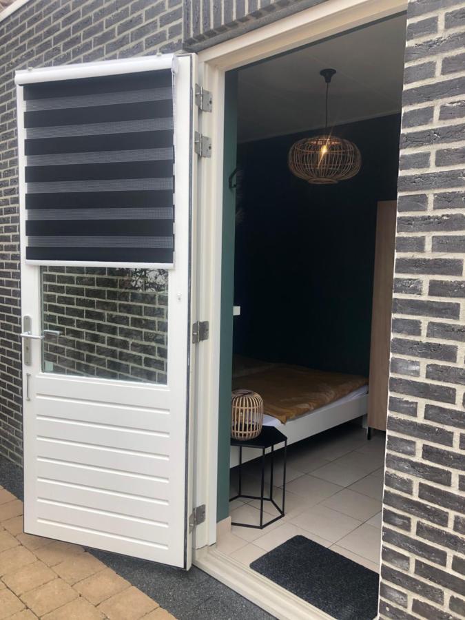 Nieboer Vrouwenpolder Exterior foto