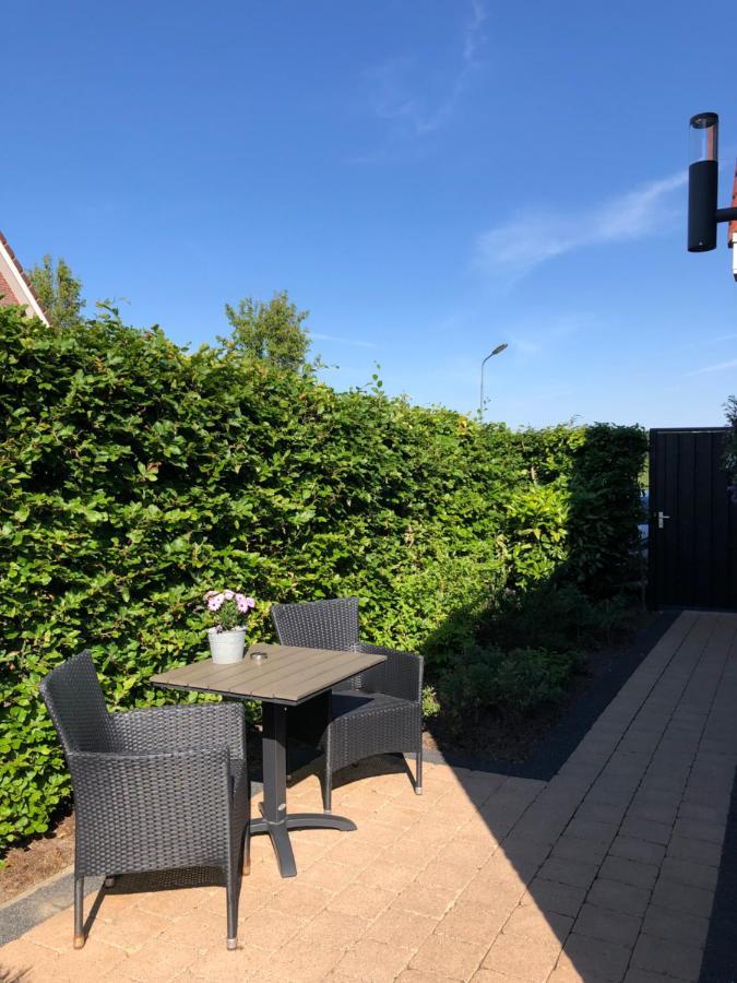 Nieboer Vrouwenpolder Exterior foto