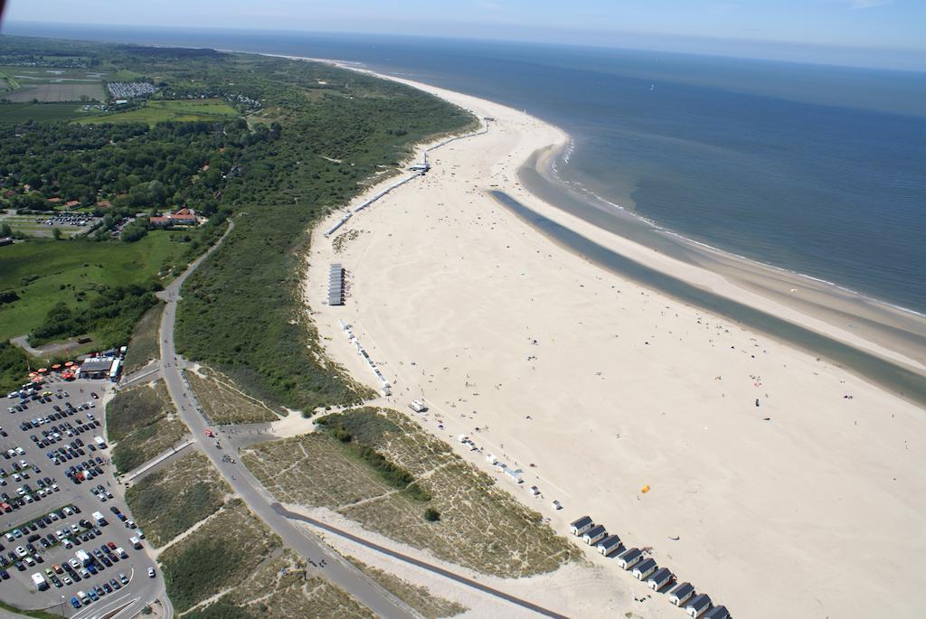 Nieboer Vrouwenpolder Exterior foto